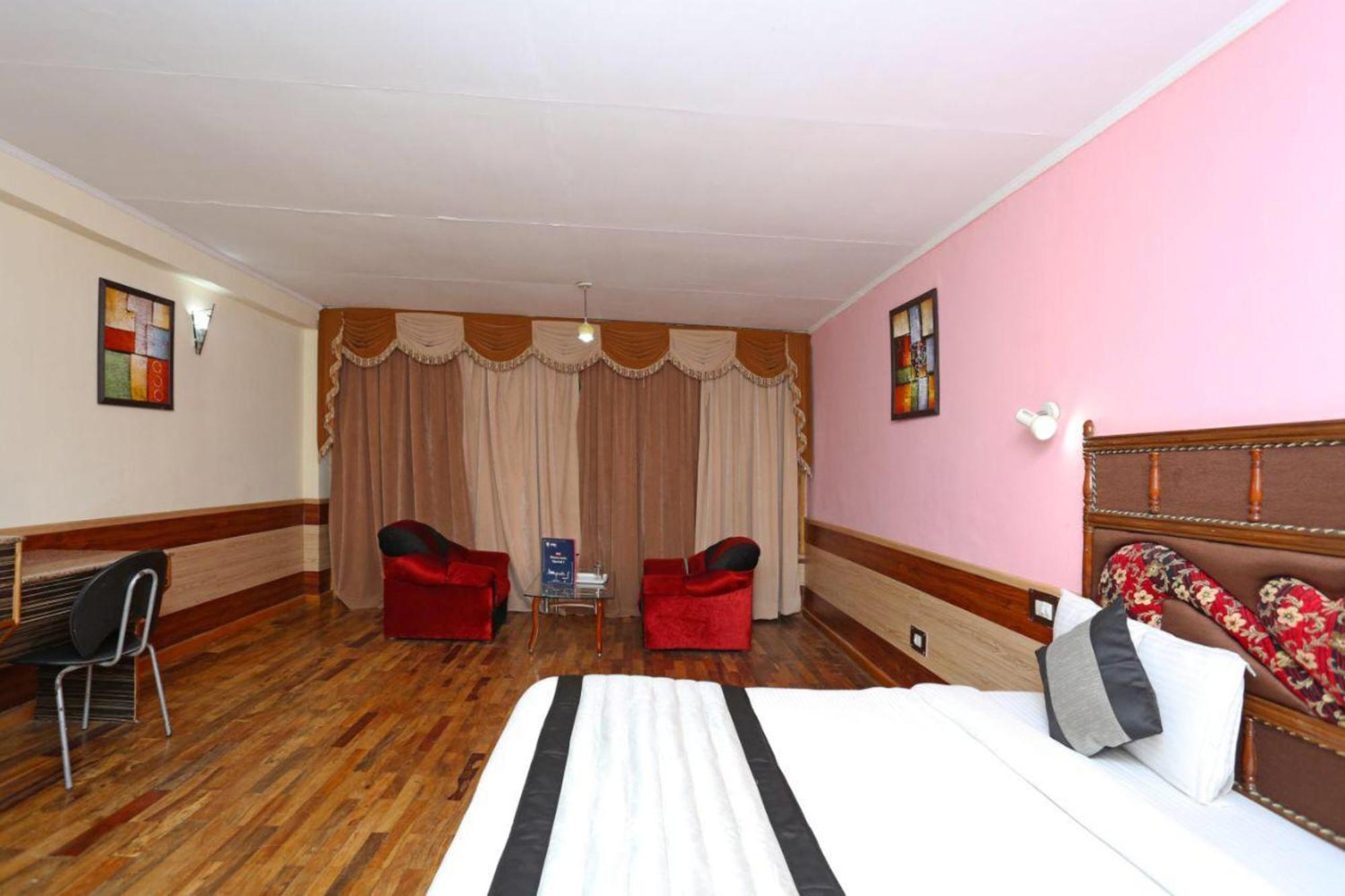 Hotel Premium Isaan Near Hidimba Devi Temple And Ghatotkach Tree Temple - Free Parking With Restaurant Facilities - Hygiene & Spacious - In Manali (Himachal Pradesh)